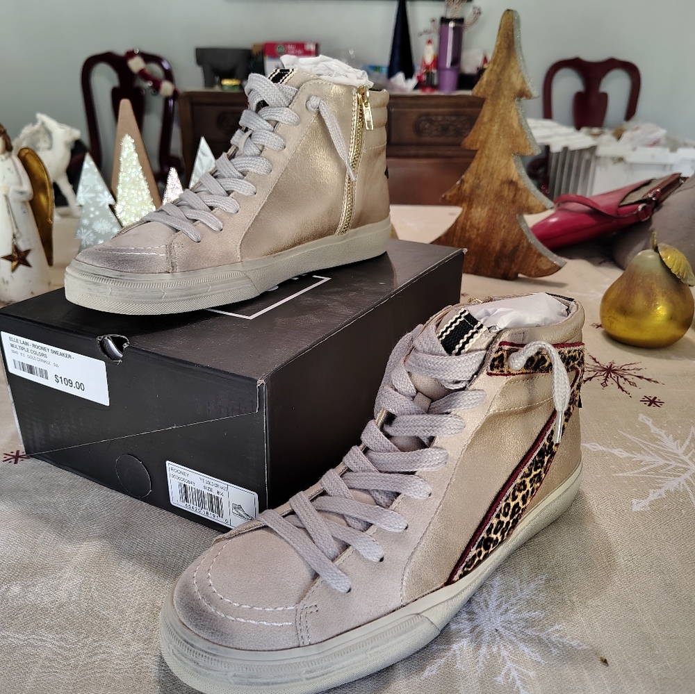 ShuShop Stylish Women's High-Top Sneakers In Gold And Tan -size 8.5